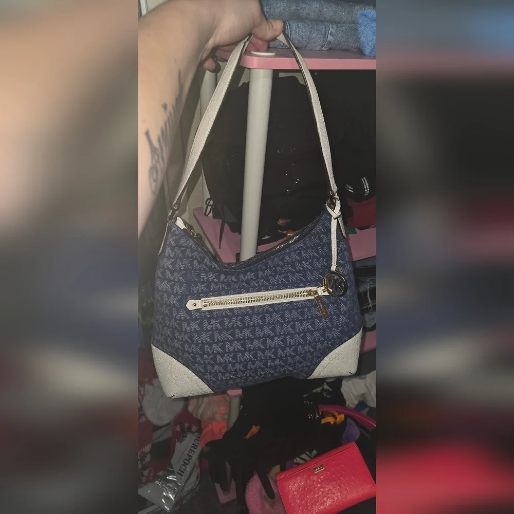 RARE Like new MICHAEL KORS DENIM SHOULDER BAG